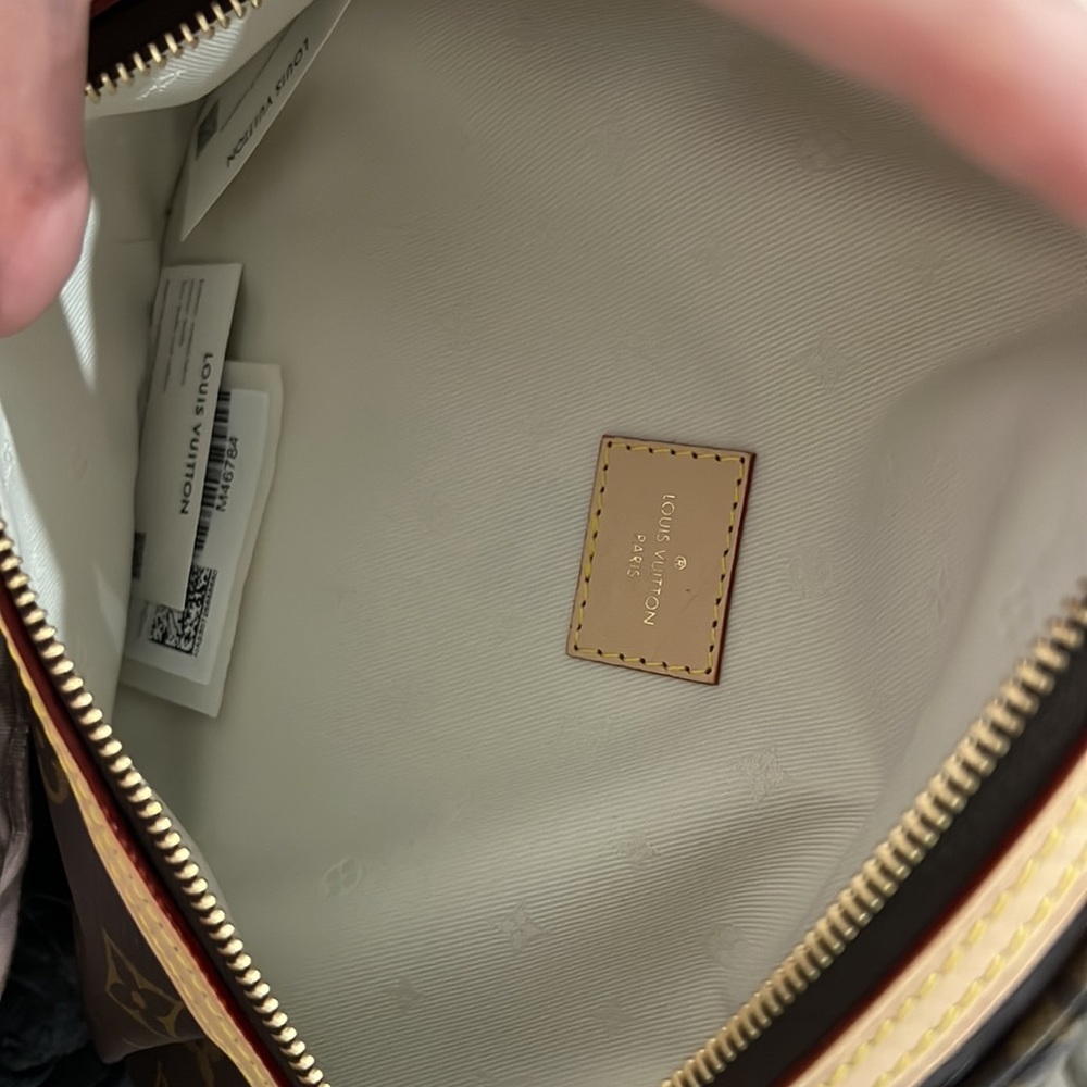**SOLD** Louis Vuitton High Rise Bumbag - Picture 6 of 6